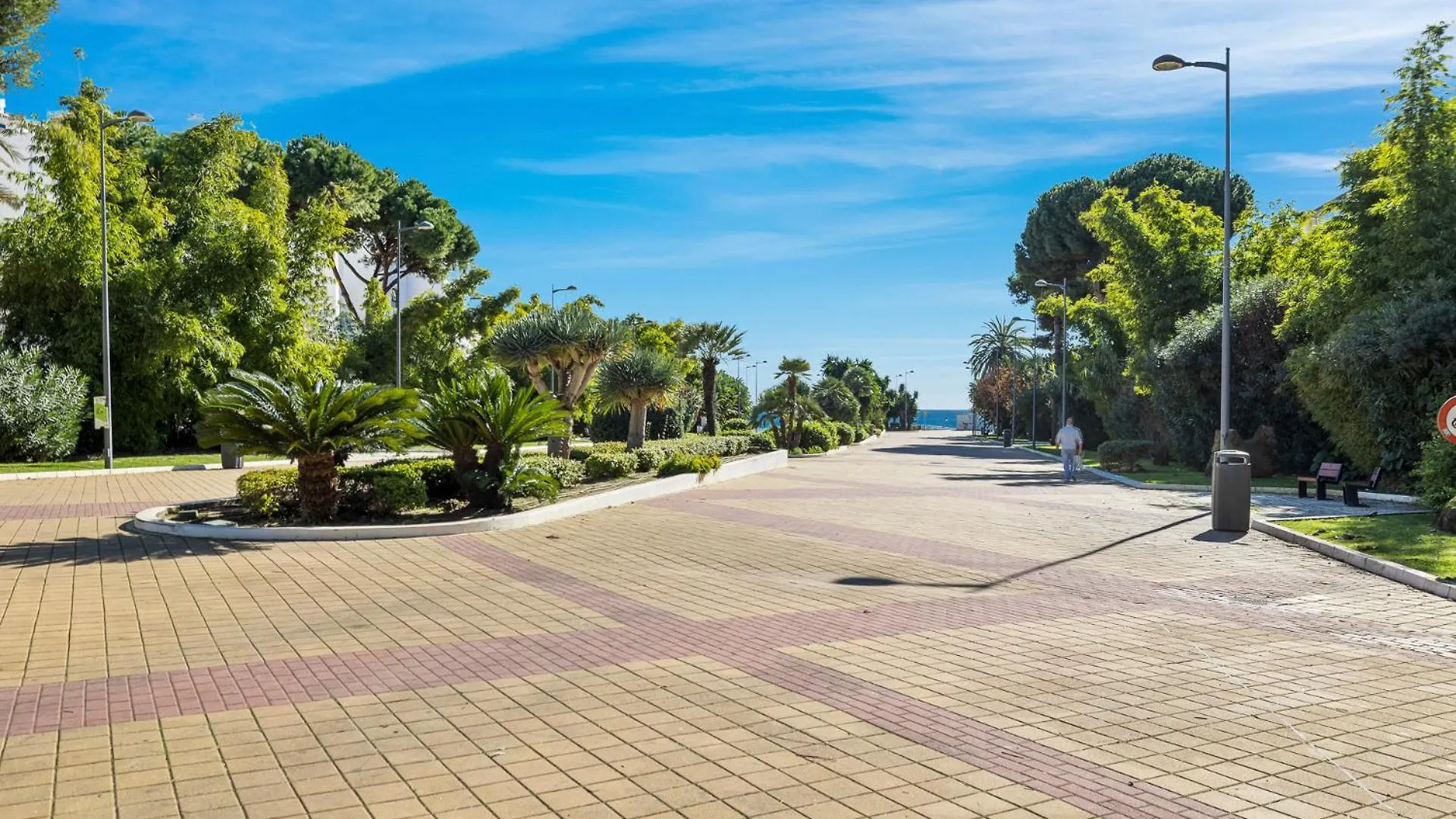 Moderno Y Luminoso Apartamento En Las Gaviotas- Puerto Banus Marbella 0*,